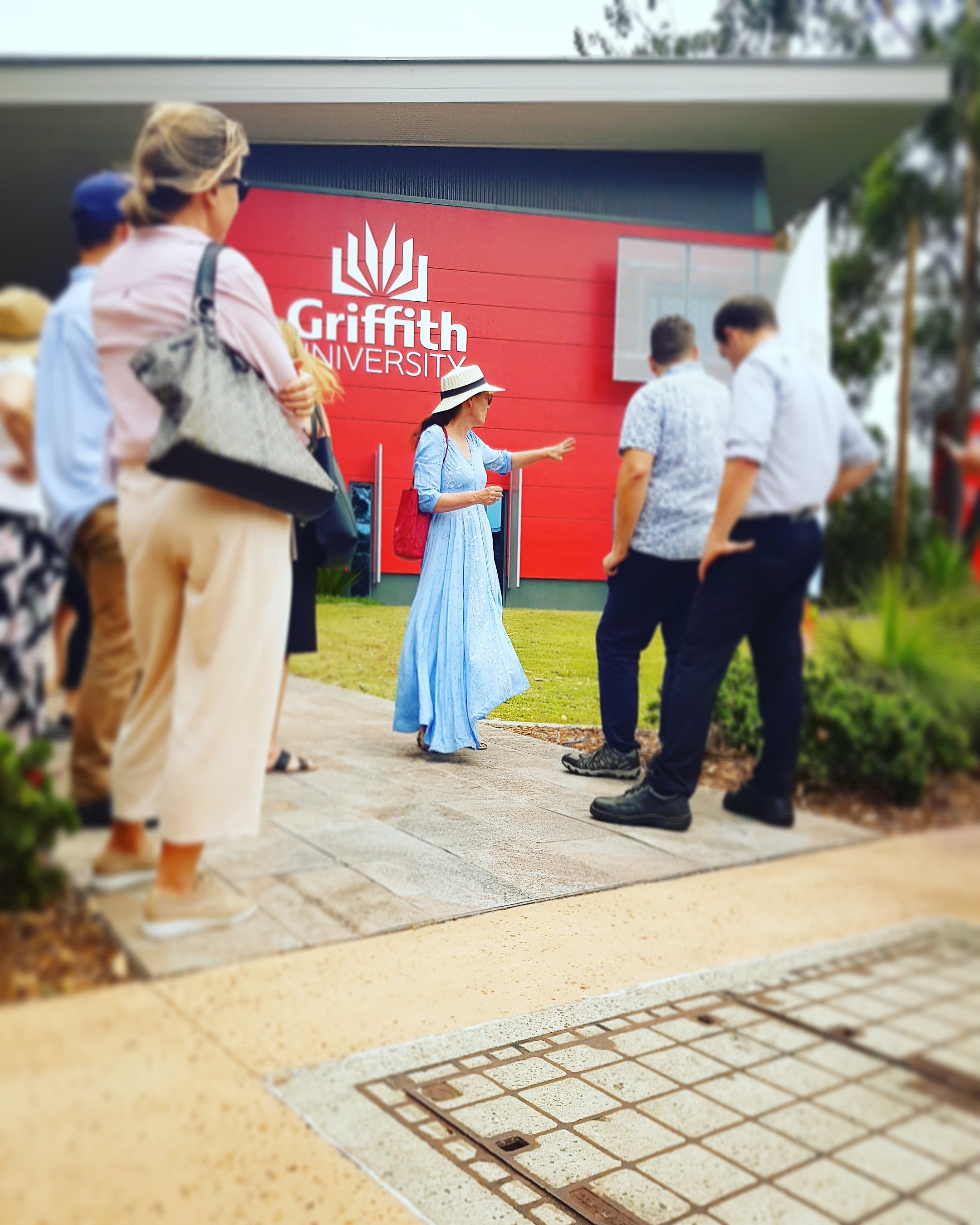 10 11 Prof Pickering Garden Tour