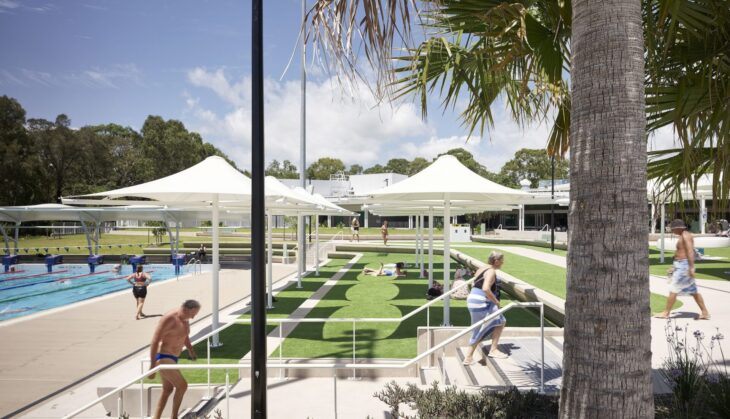 Palm Beach Aquatic Centre For Cox Architecture / Liquad Blu / Ba